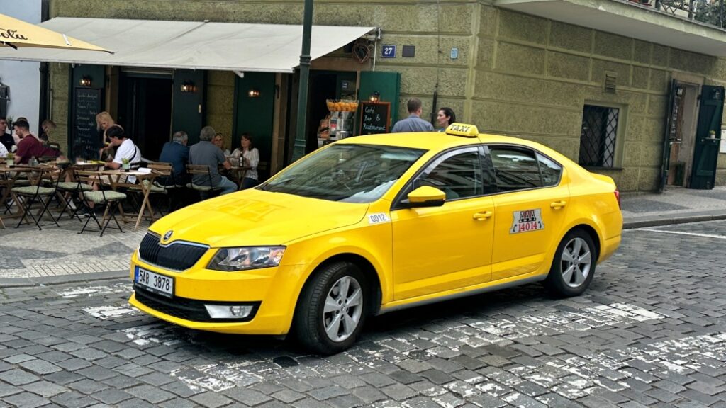 Prag Havalimanı’ndan Taksi ile Şehir Merkezine Ulaşım