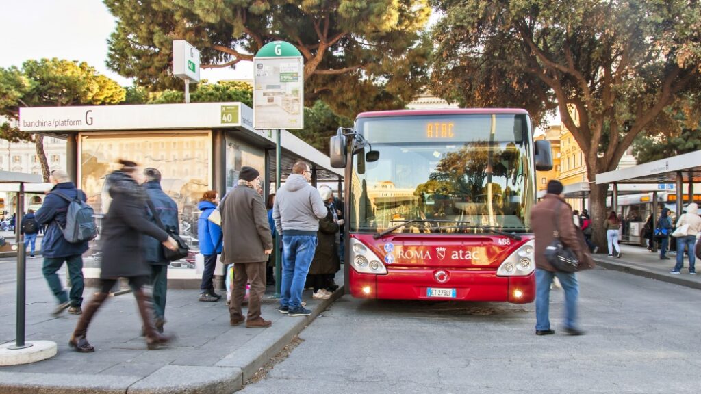 belediye otobusu metro ciampino Belediye Otobüsü ve Metro Aktarması