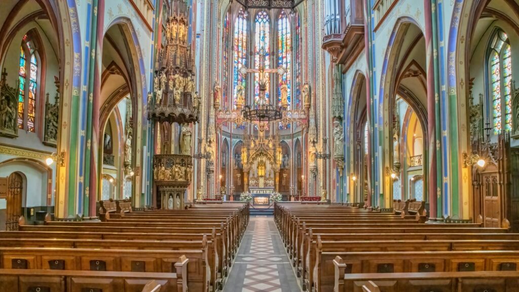 de krijtberg amsterdam De Krijtberg – Neo-Gotik kilise