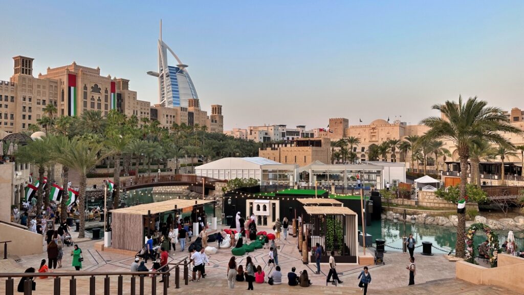 Dubai’de Kime Göre Nerede Kalınır?