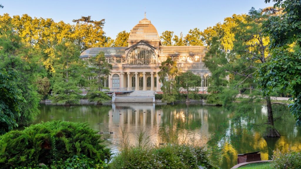 Palacio de Cristal – Camdan sanat yapısı