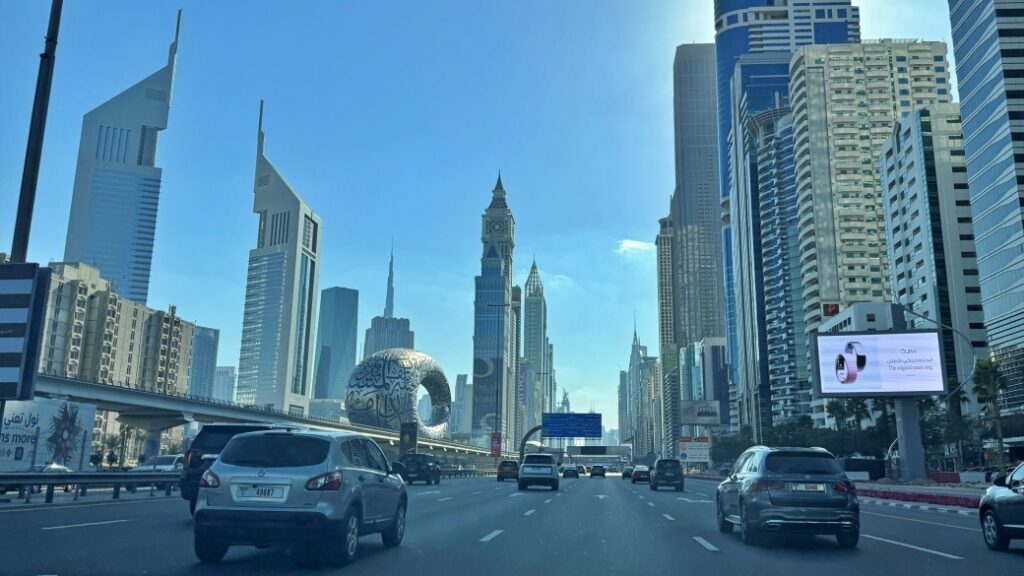 seyh zayed yolu dubai Şeyh Zayed Yolu – Dubai’nin gökdelen koridoru