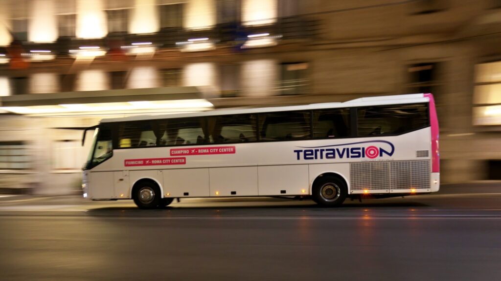 terravision otobusu ciampino havalimani 1 Ciampino Terravision Otobüsleri