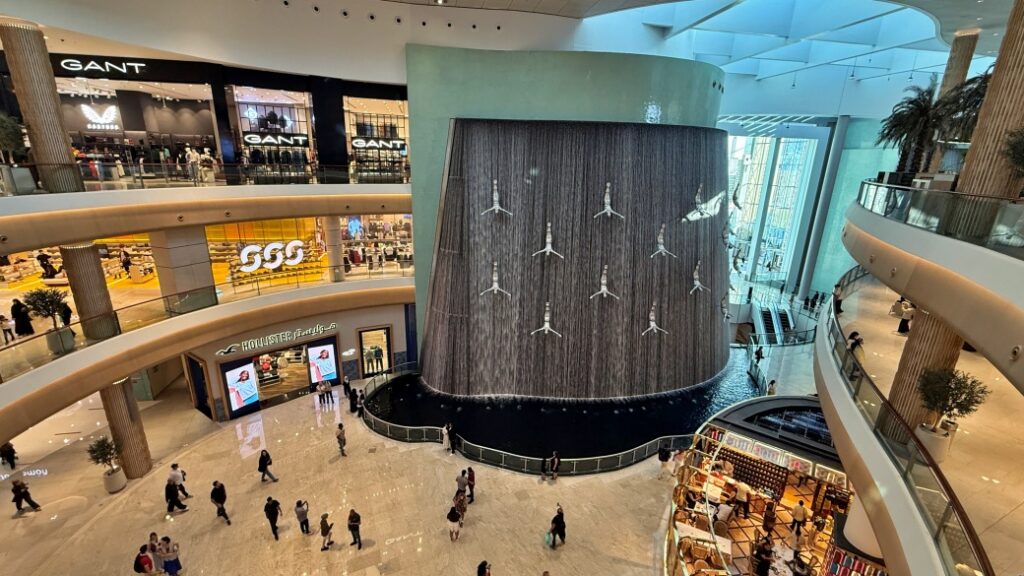 the dubai mall The Dubai Mall – Alışverişin devasa merkezi