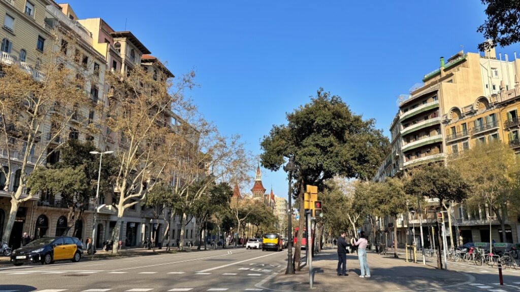 Avinguda Diagonal – Şehri boydan boya geçen bulvar