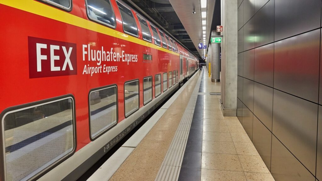 Berlin Havalimanı Bölgesel Tren Hatları