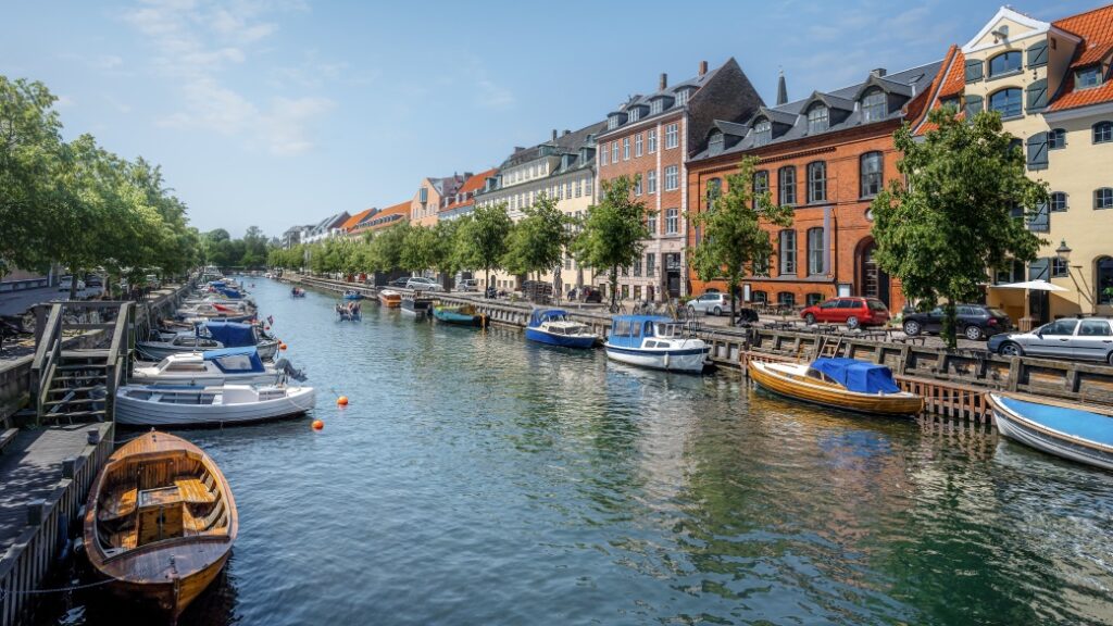 Christianshavn Bölgesi Kopenhag Konaklama Rehberi