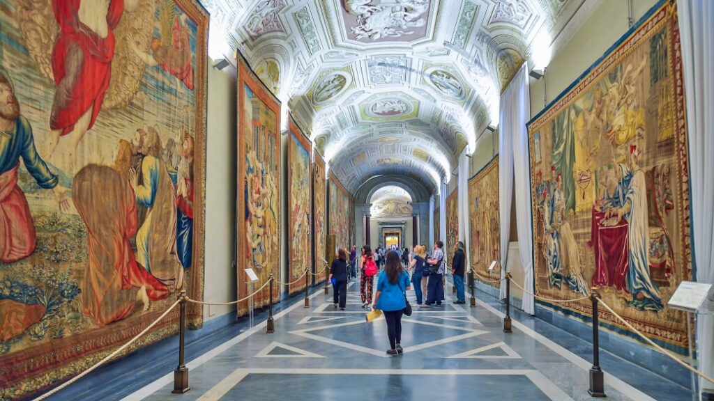 gallery of tapestries roma Gallery of Tapestries – Vatikan’ın Duvar Halıları Galerisi