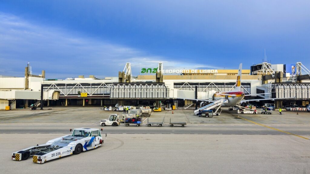 Lizbon Humberto Delgado Havalimanı Terminal 1