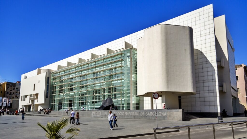 MACBA – Barselona’nın çağdaş sanat merkezi