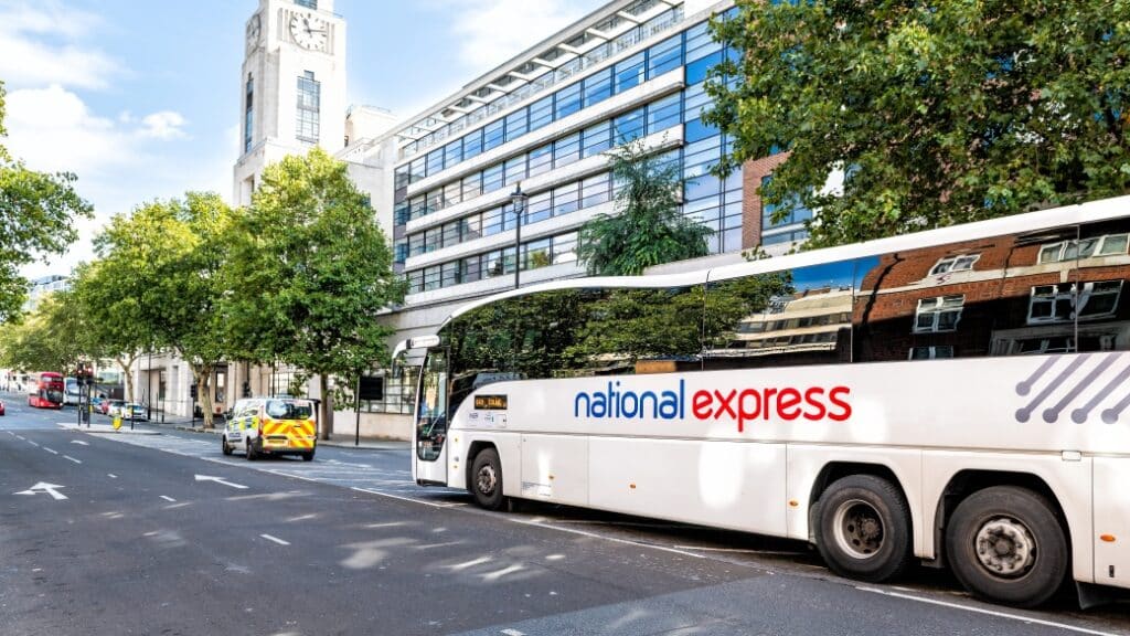 Gatwick Otobüs ve Shuttle Ulaşımı