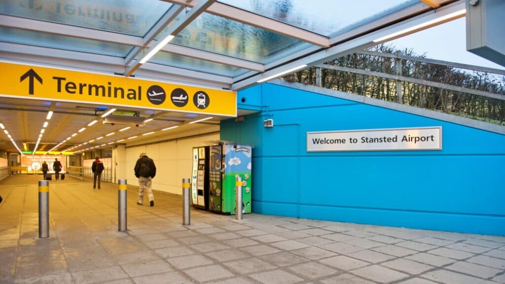 Stansted Havalimanı’ndan Şehir Merkezine Ulaşım