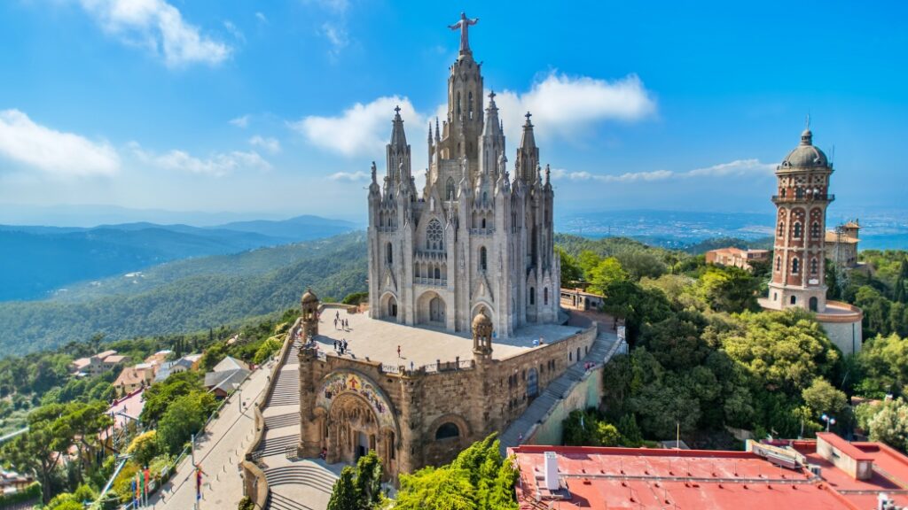 Sagrat Cor – Tibidabo’nun zirvesindeki bazilika
