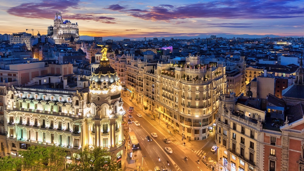 Madrid’de nerede kalınır? En iyi bölgeler ve otel önerileri