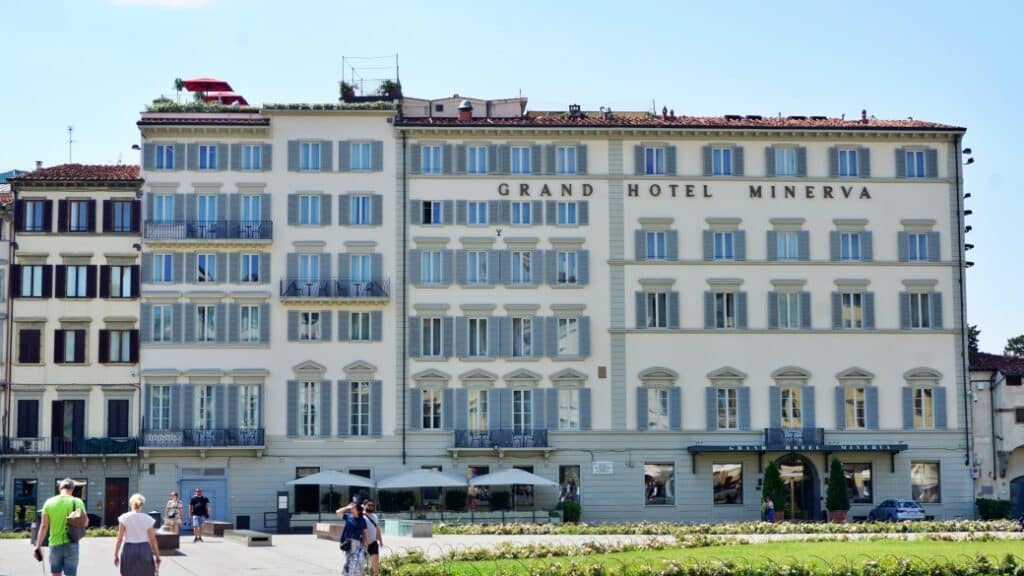 Floransa otel fiyatları ve sezon bilgileri